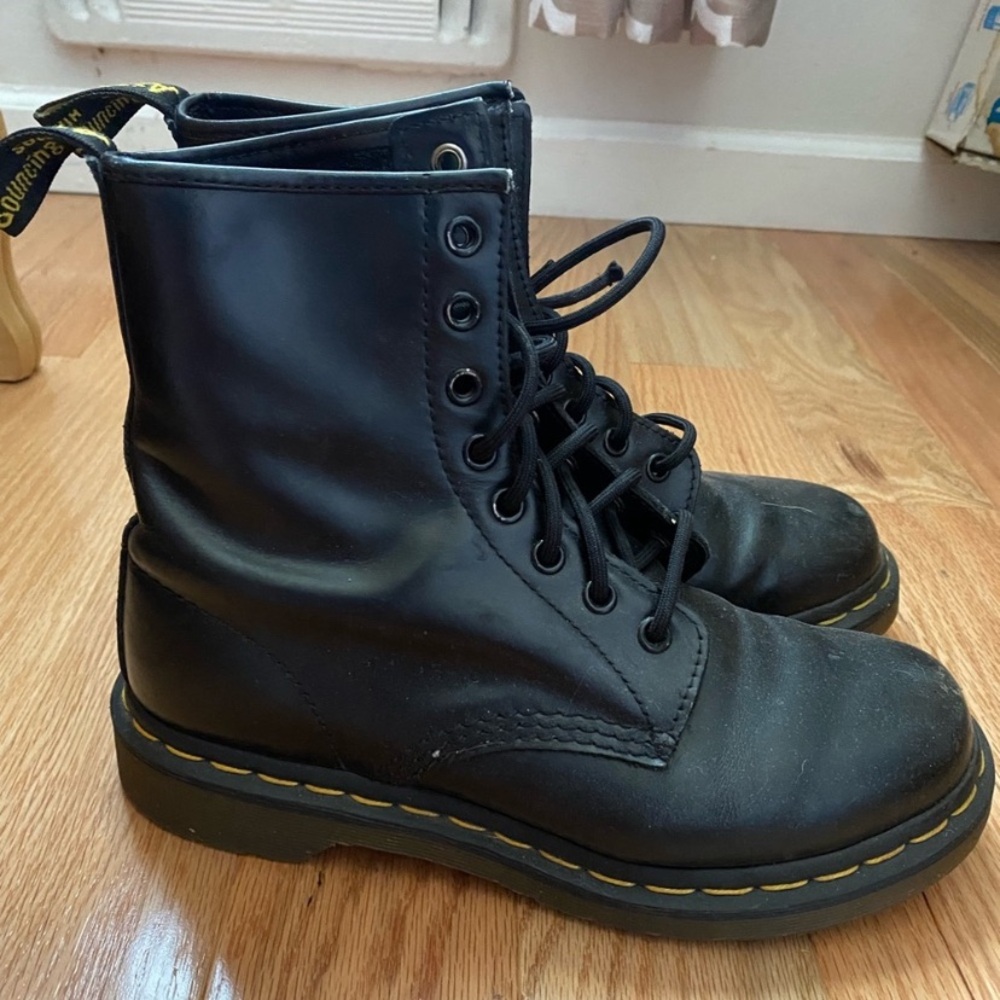 Dr. Martins 1460 Black Leather Lace-Up Boots